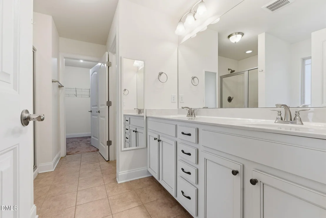 Photo of 105 Valleycruise Circle