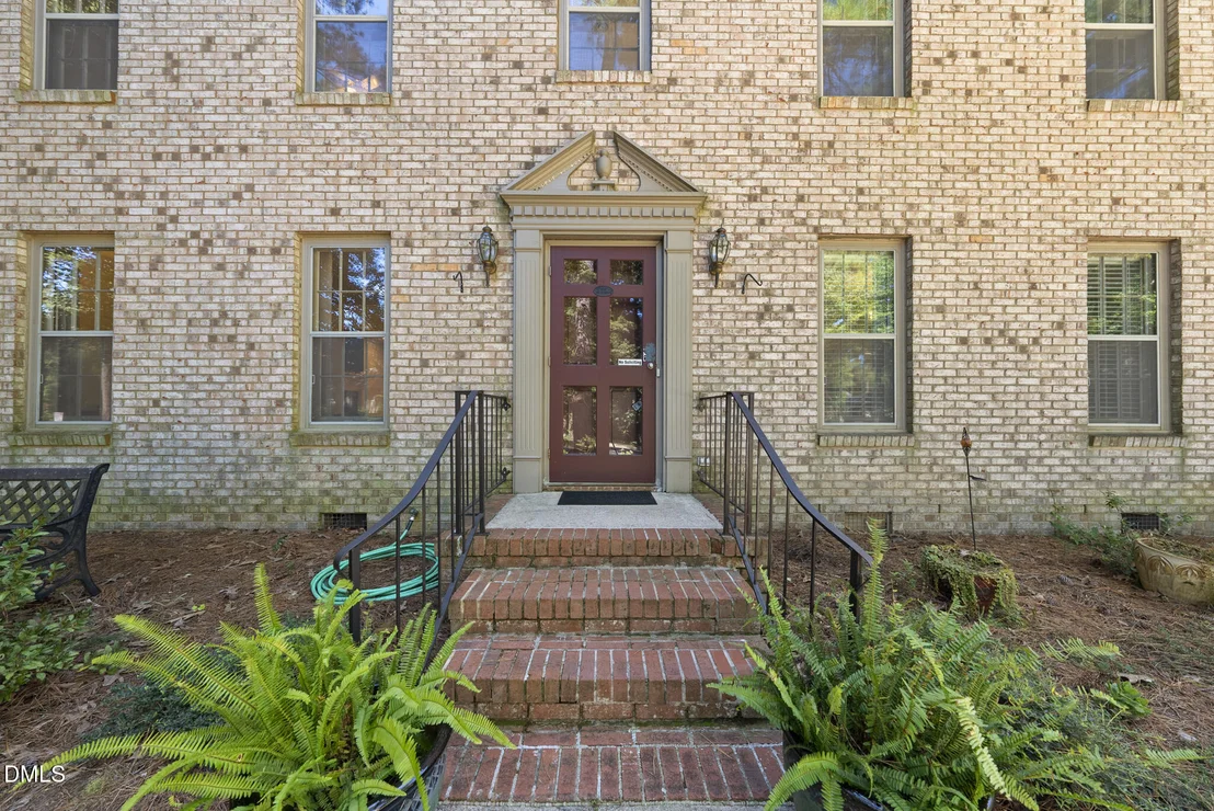 Photo of 1201 Deerfield Drive