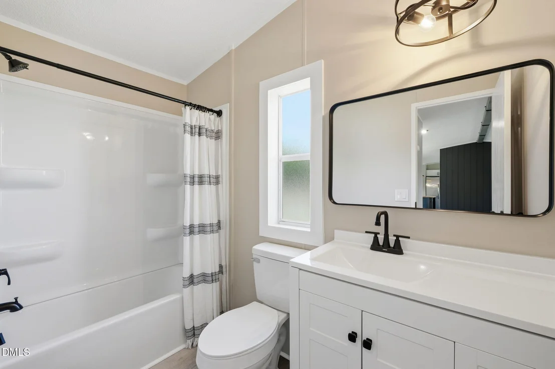 Photo of 287 Oliver Loop Road