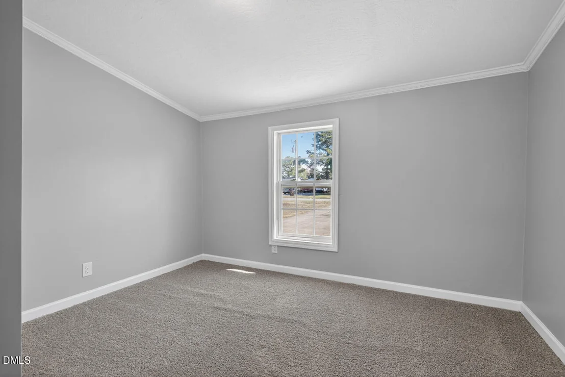 Photo of 1622 Lancaster Road
