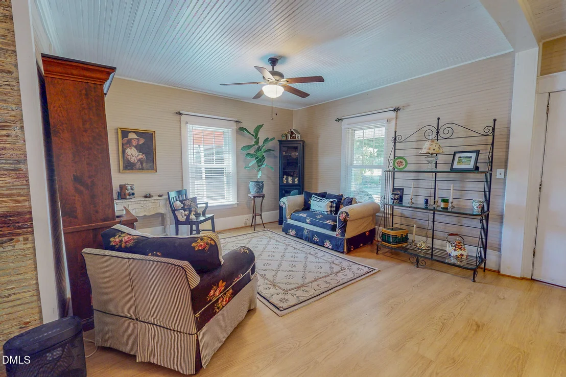 Photo of 870 Morton-Pulliam Road