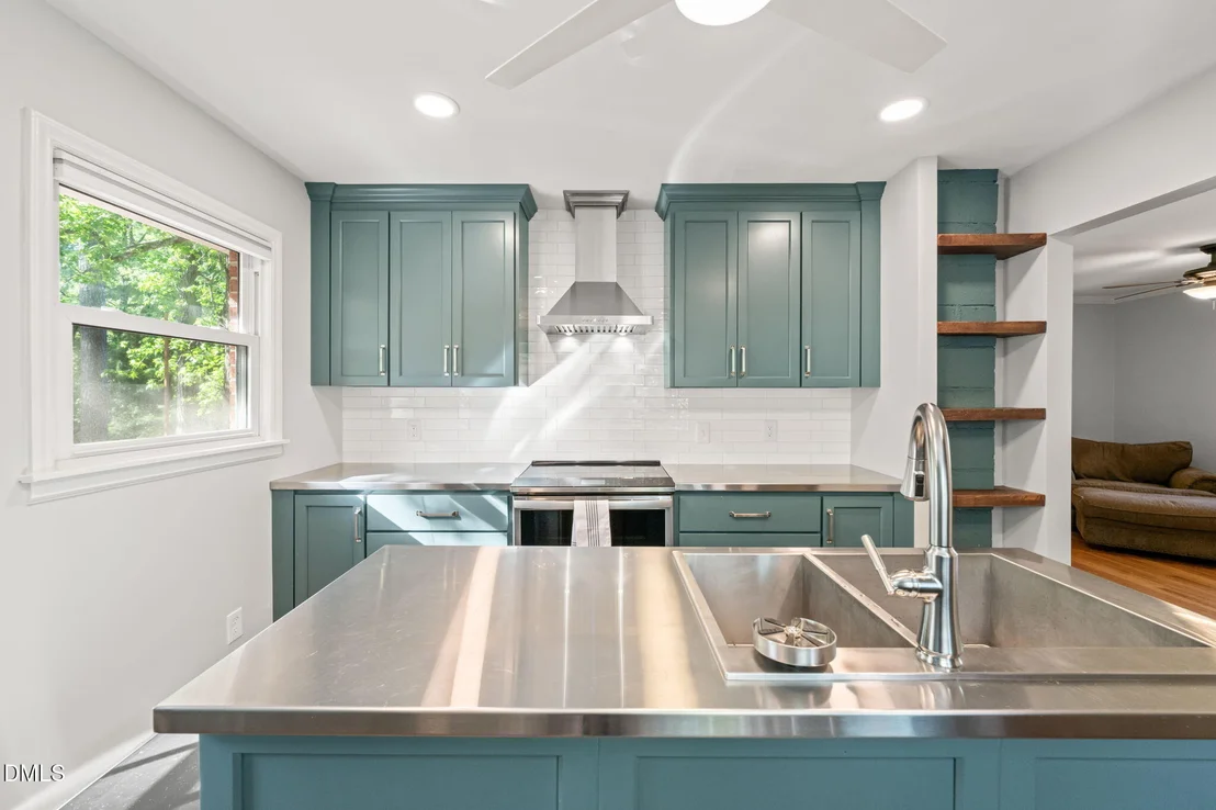 Photo of 3827 Corwin Road