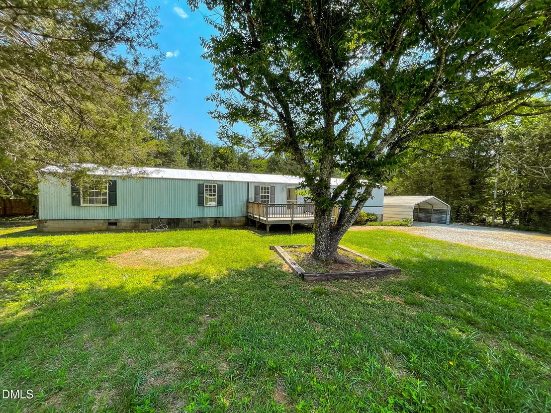 Photo of 32 Everett Avenue