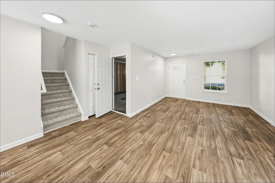 Photo of 906 Statler Drive