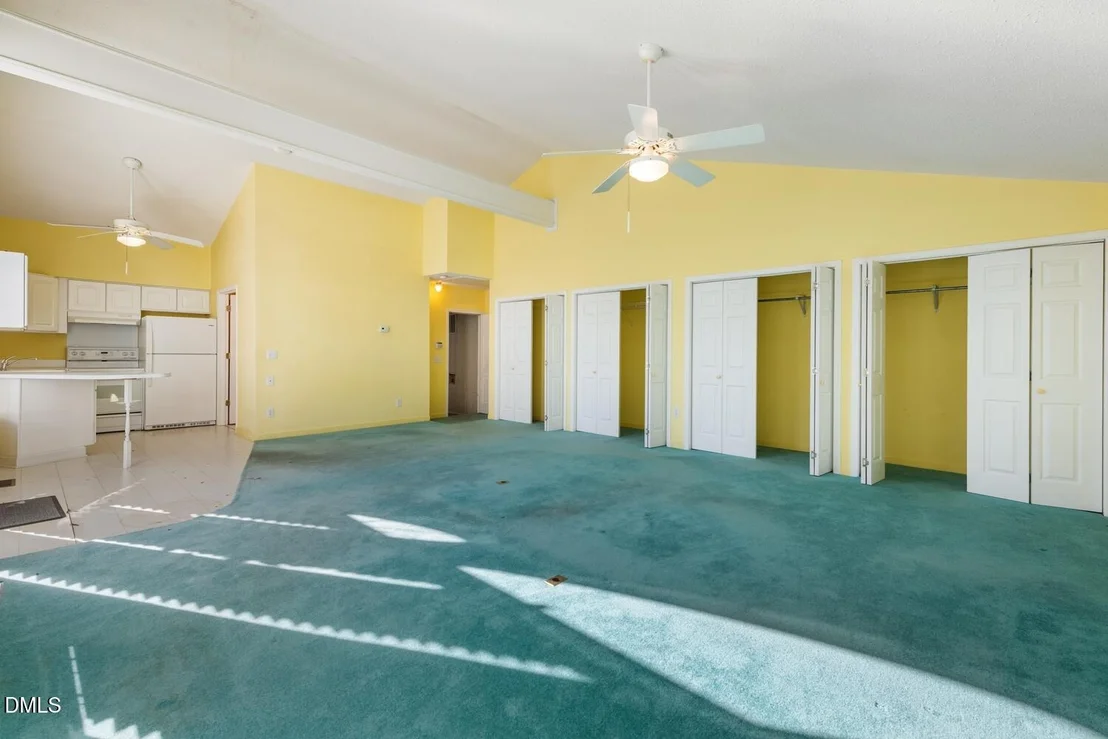 Photo of 1146 Rogers Road