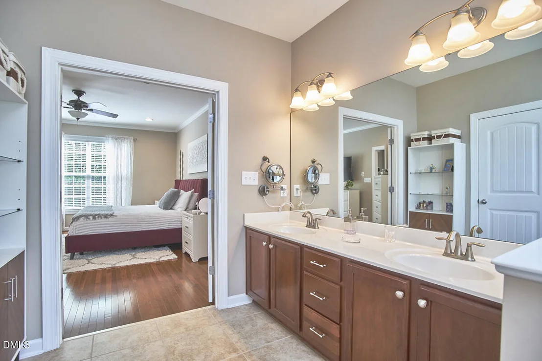Photo of 2106 Hemlock Hill Drive
