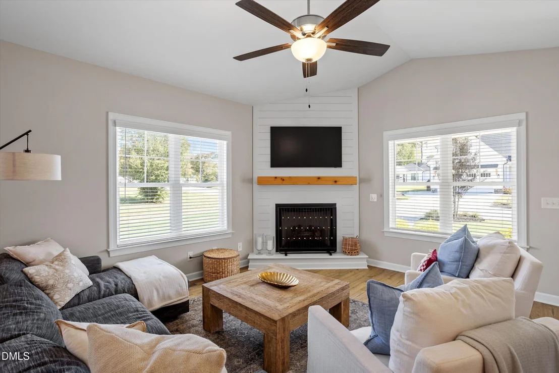 Photo of 318b Crescent Drive