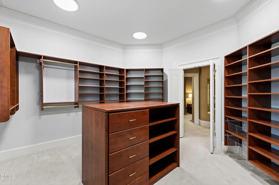 Photo of 113 Richelieu Drive