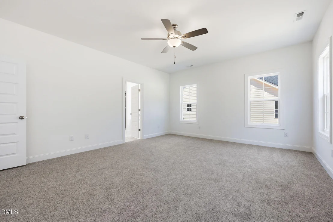 Photo of 122 Grinnell Loop