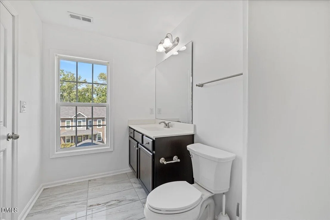 Photo of 324 Chamberlain Drive