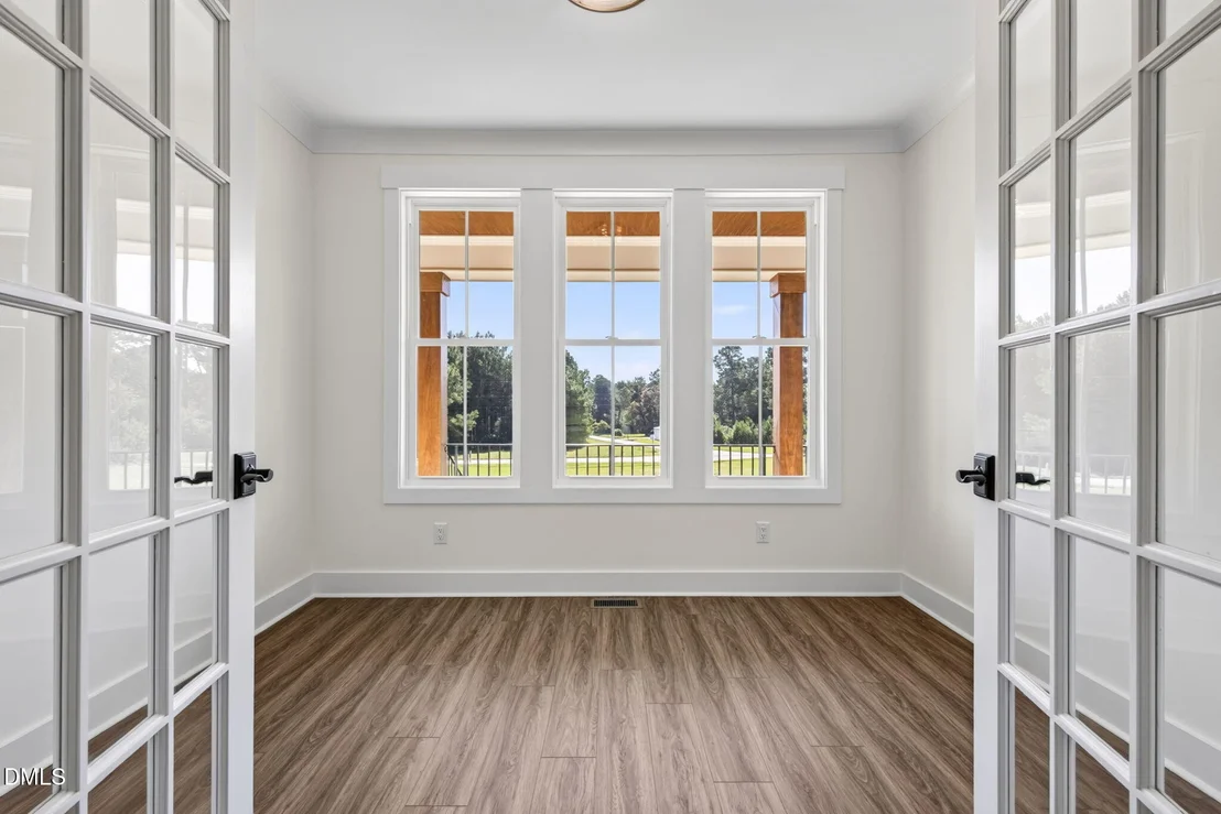 Photo of 1104 Elevation Road