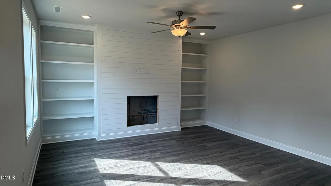 Photo of 648 Springtooth Drive