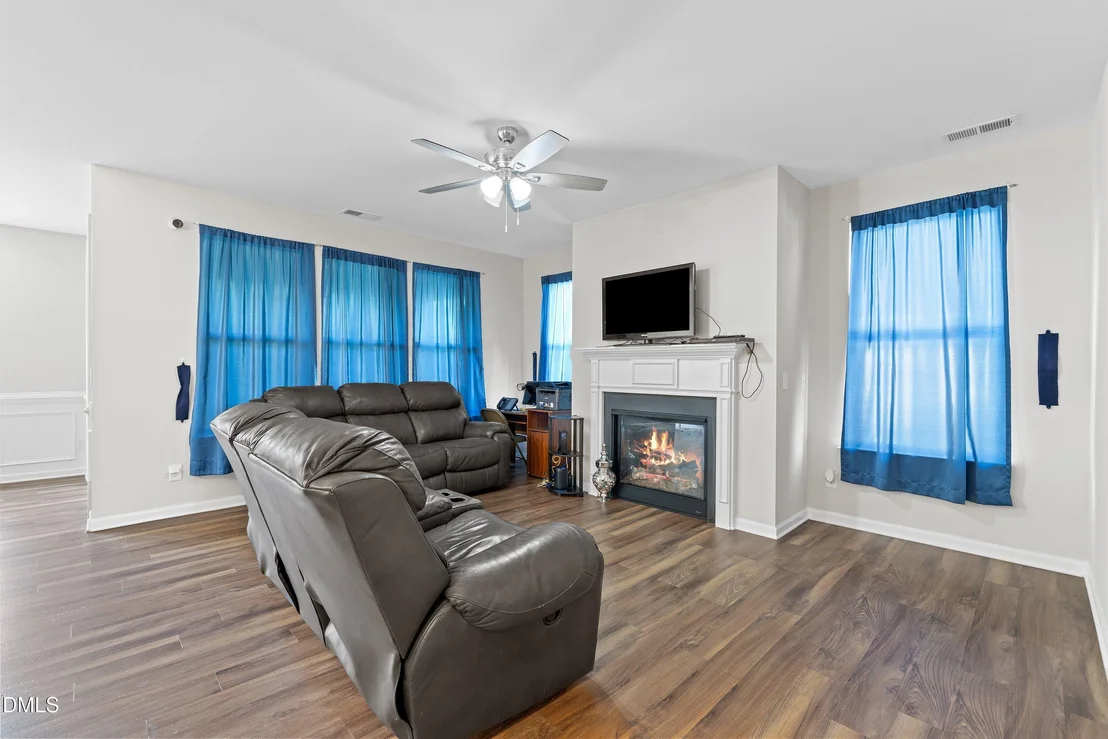 Photo of 77 Carbone Lane