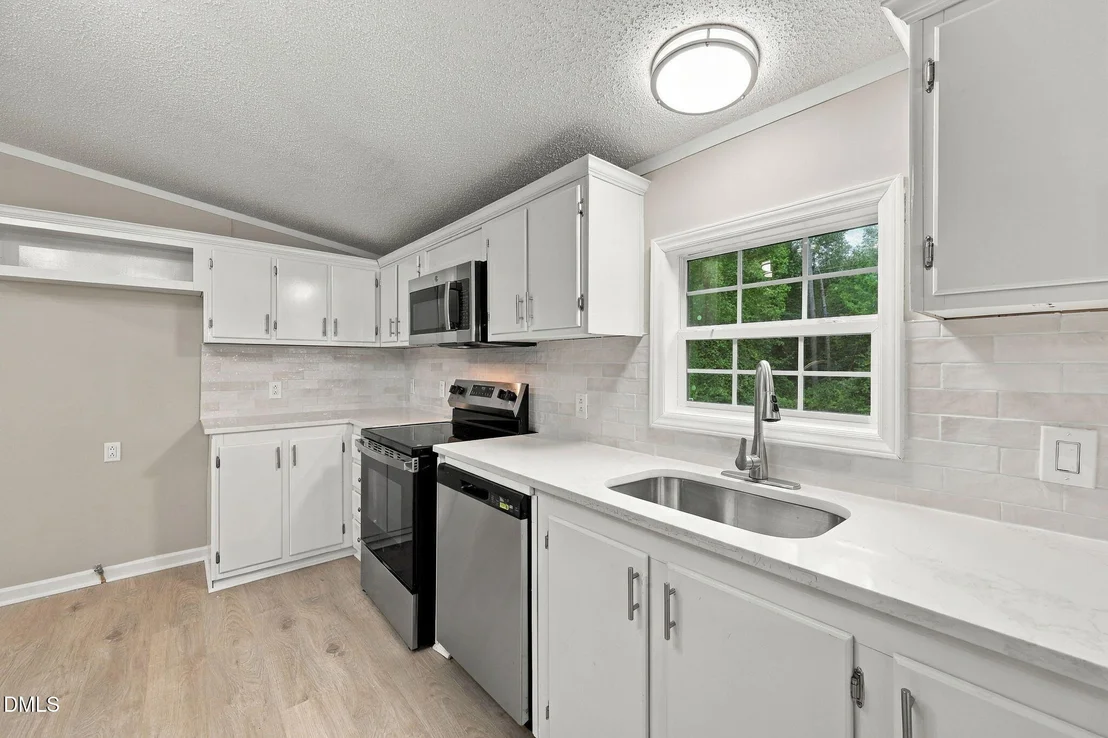 Photo of 1703 Horseshoe Bend Road