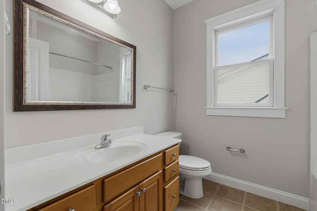 Photo of 112 Bridgegate Drive