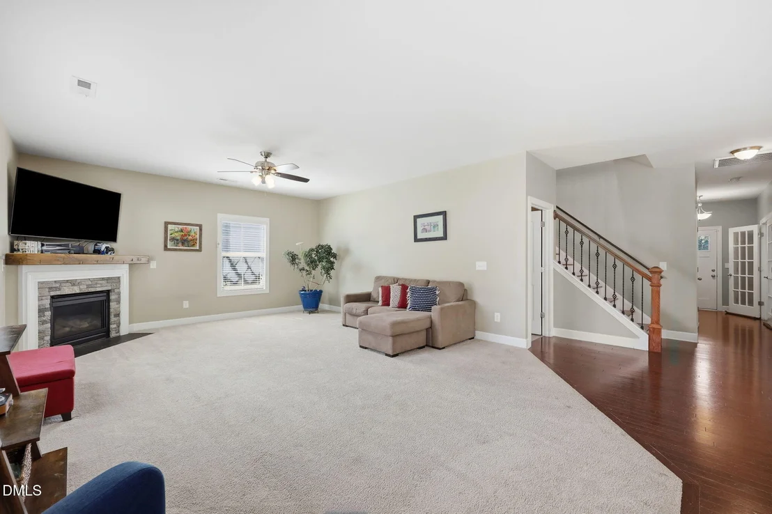 Photo of 921 Sugar Tree Drive