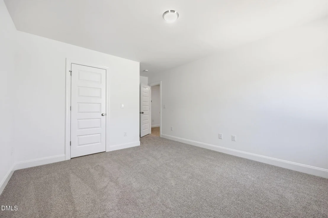 Photo of 122 Grinnell Loop