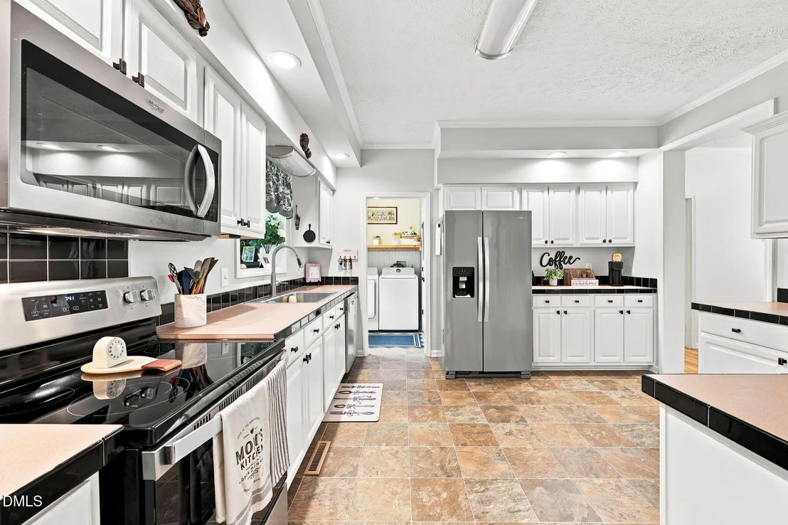 Photo of 1507 Rainbow Circle