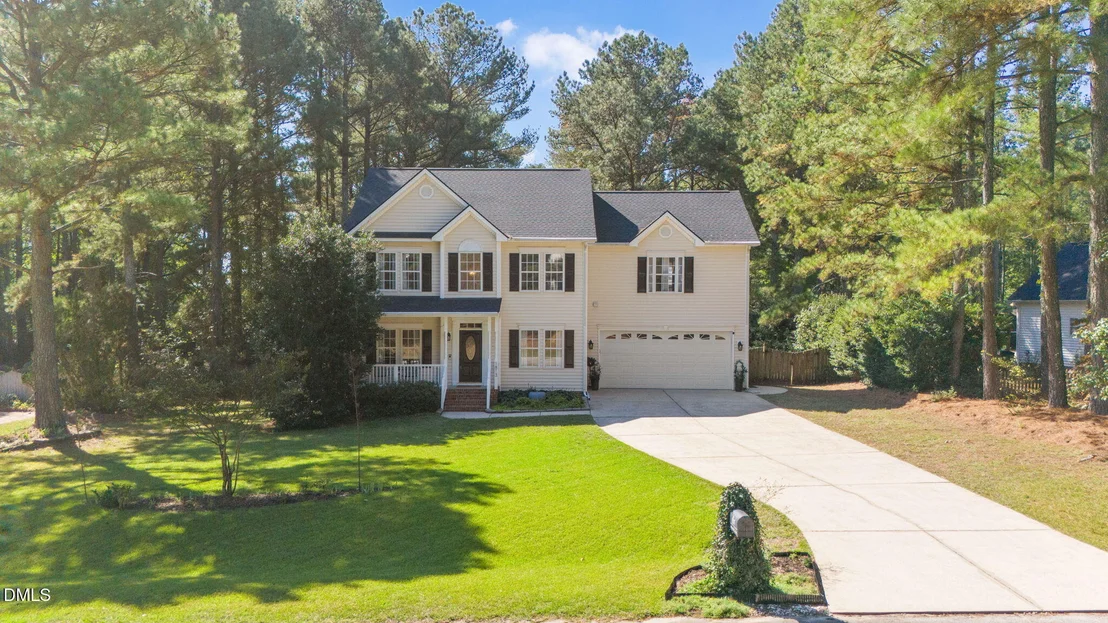 Photo of 1813 Foxbrook Drive