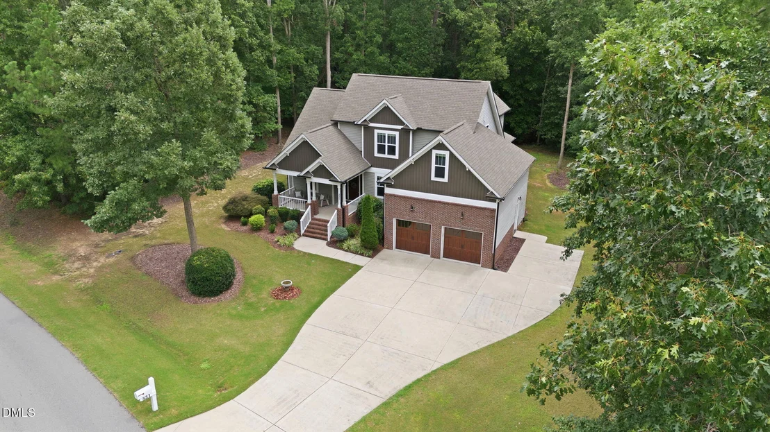 Photo of 331 Forest Oaks Drive