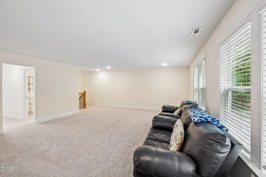 Photo of 1022 Hillside Falls Drive