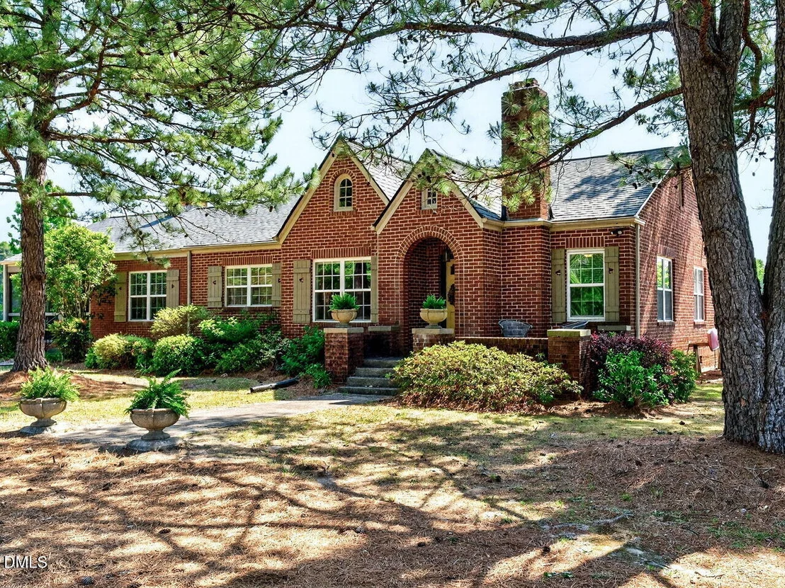 Photo of 1612 Edgemont Road