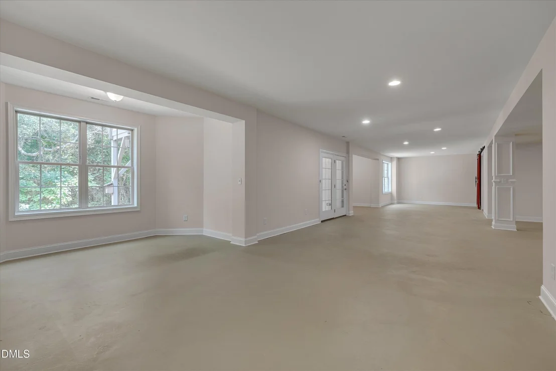 Photo of 901 South Bend Drive