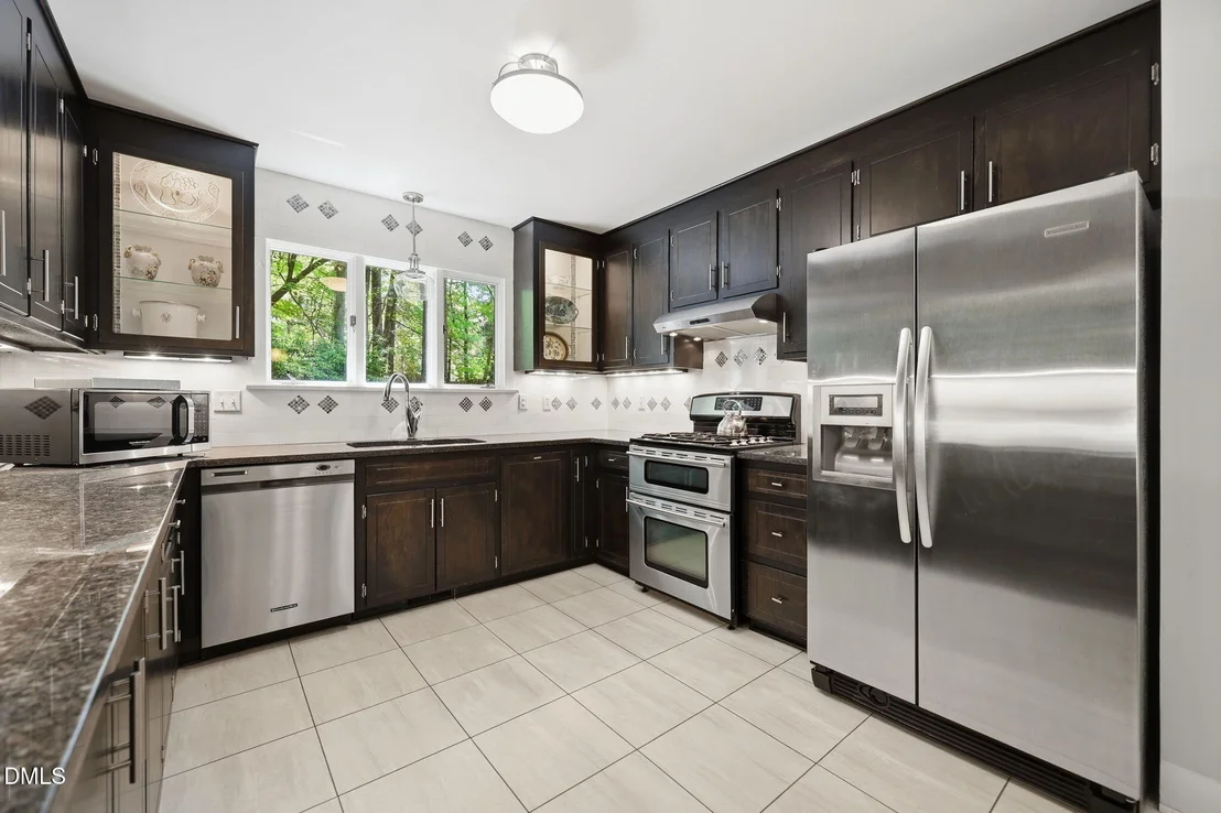 Photo of 6101 Dresden Lane
