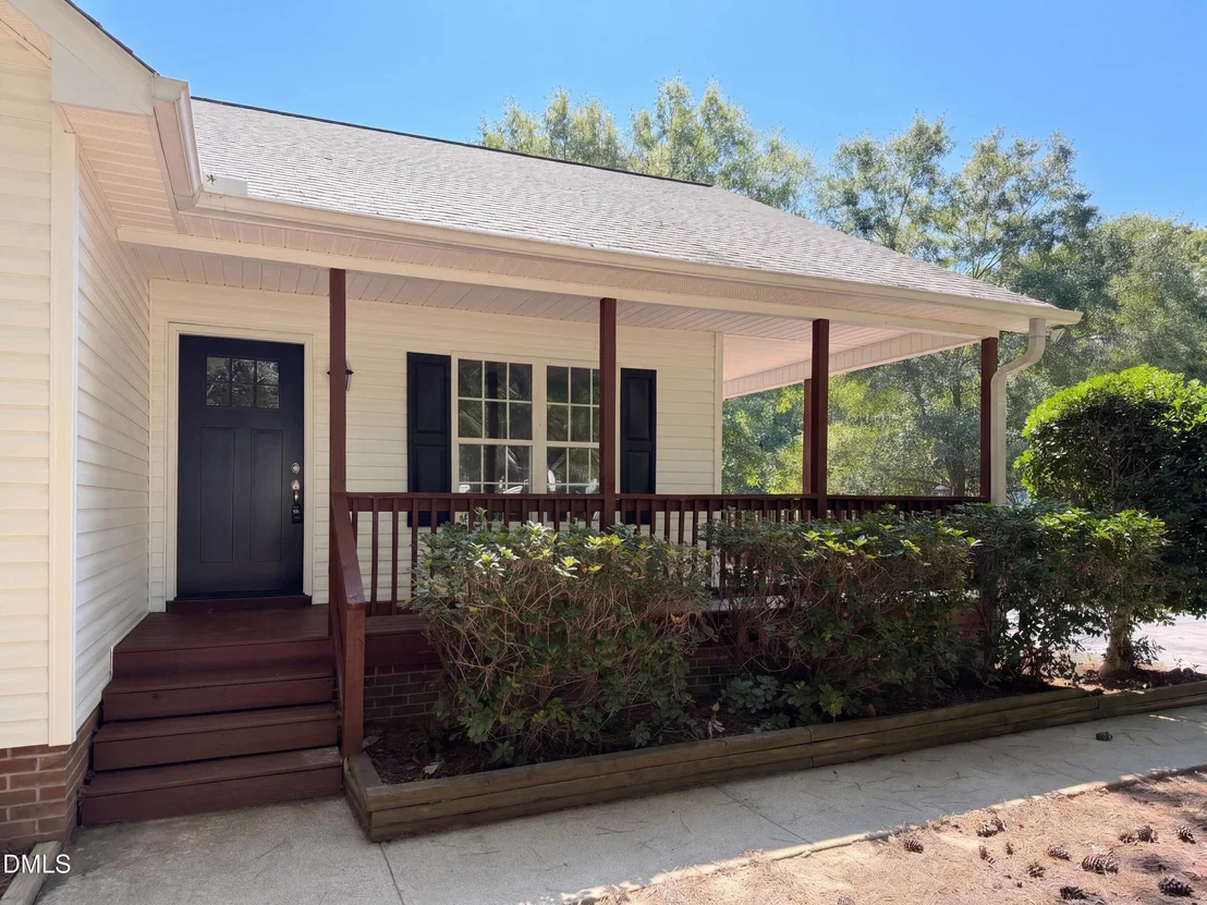 Photo of 576 Sunray Drive