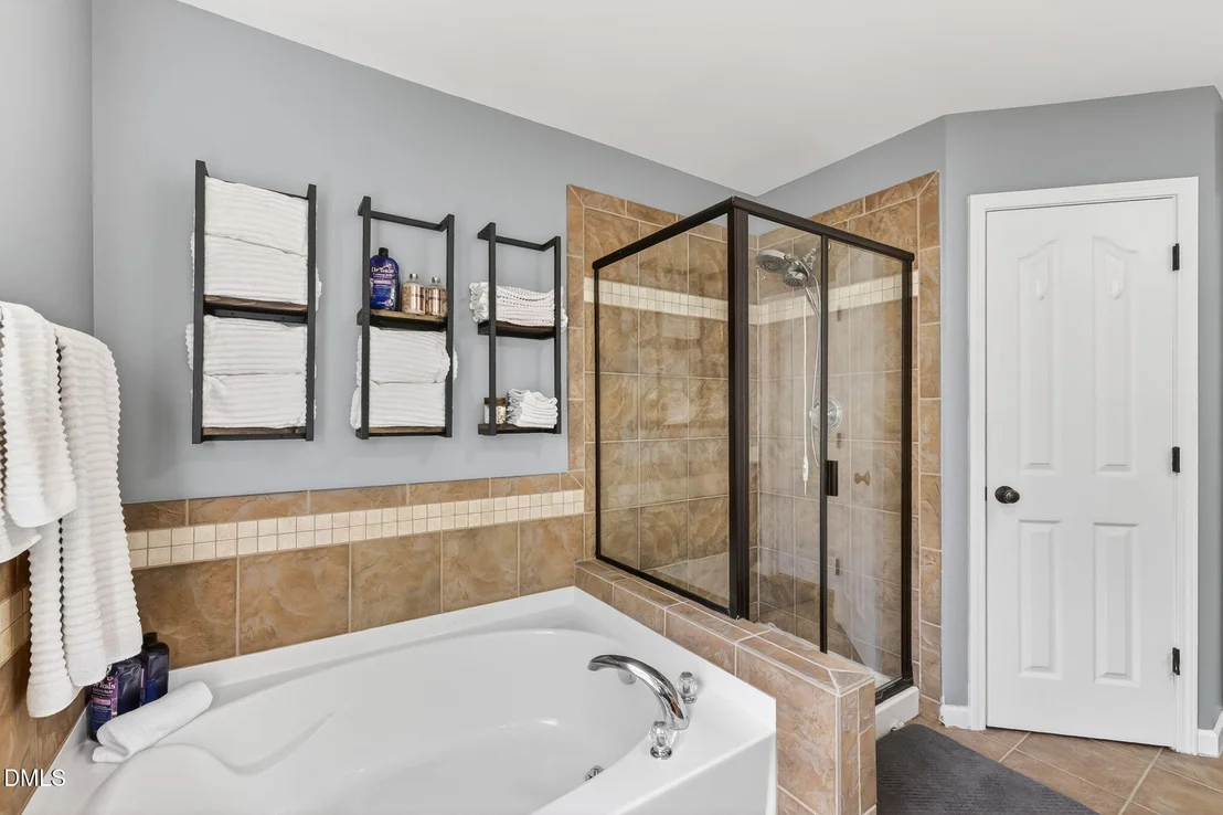 Photo of 9104 Linslade Way