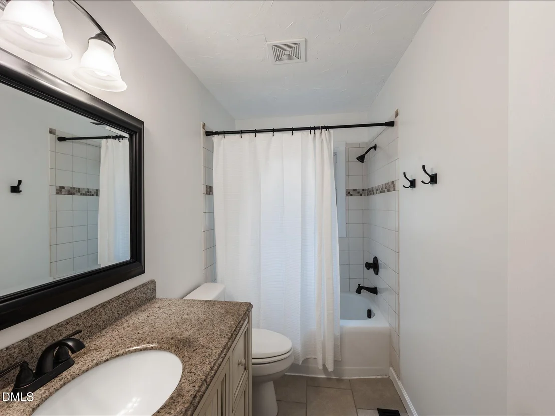 Photo of 2457 Stevens Road