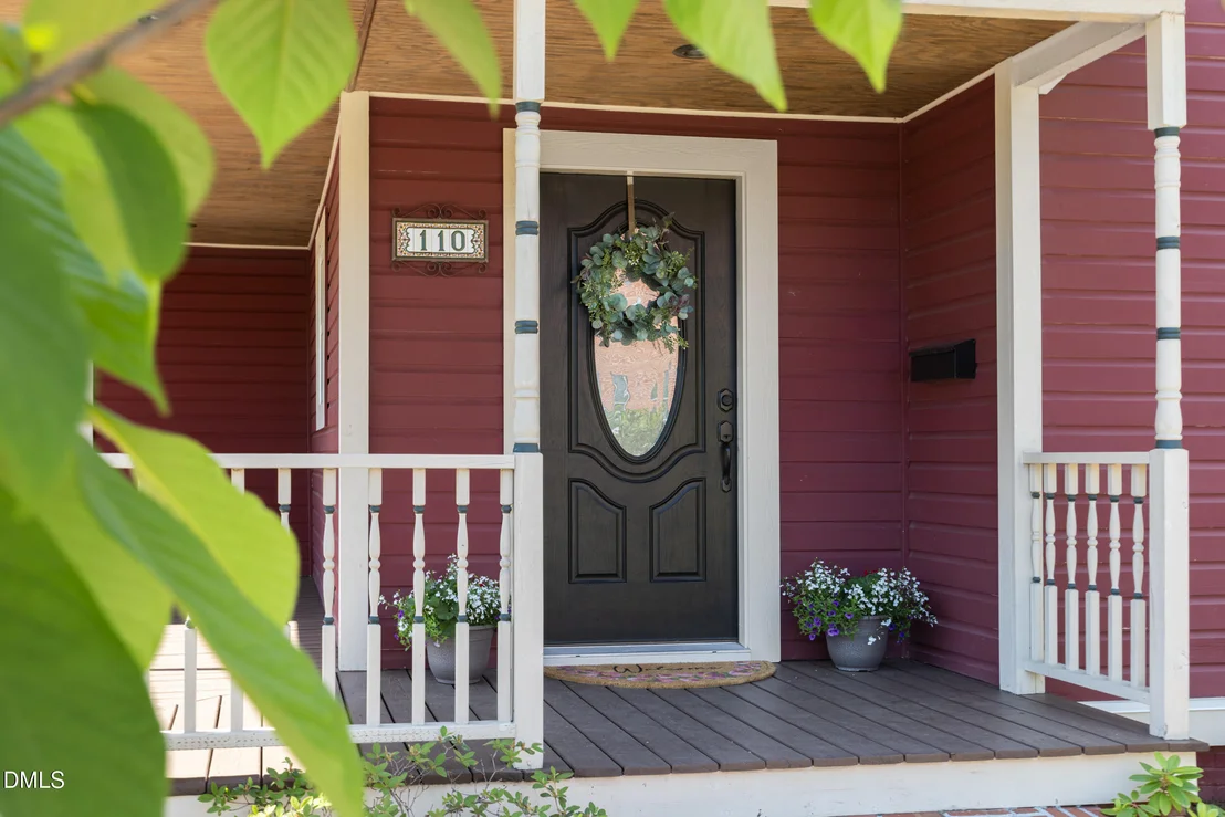 Photo of 110 E Trinity Avenue