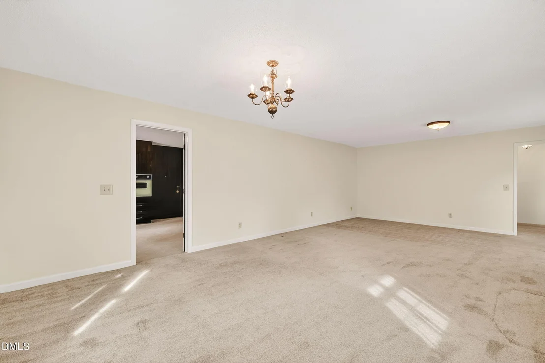 Photo of 808 Chestnut Drive