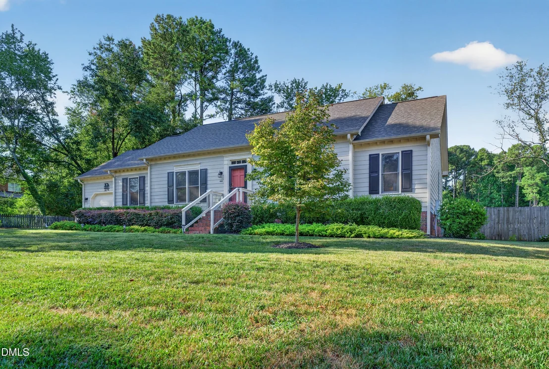 Photo of 103 Pinewood Drive
