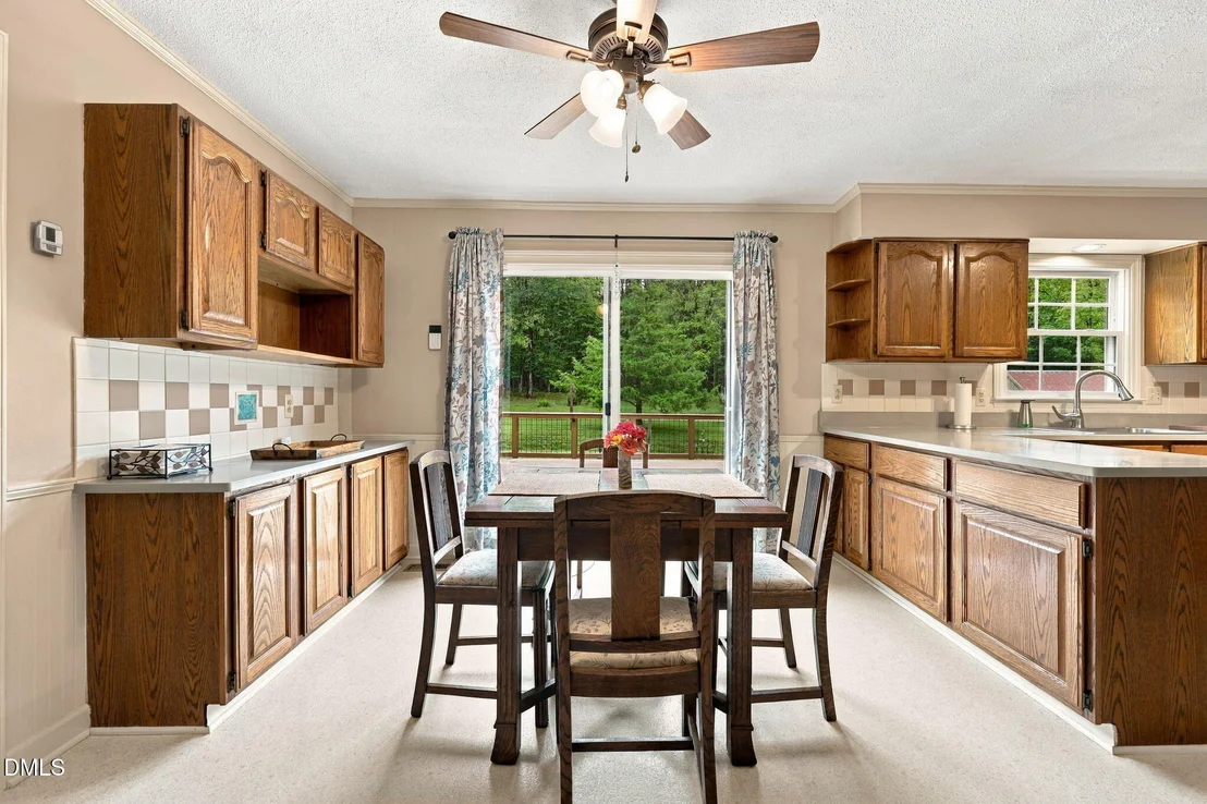 Photo of 5909 Cole Mill Road