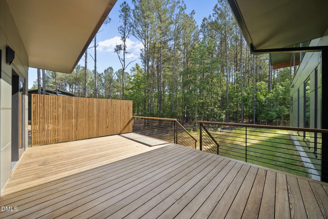 Photo of 4637 Array Drive