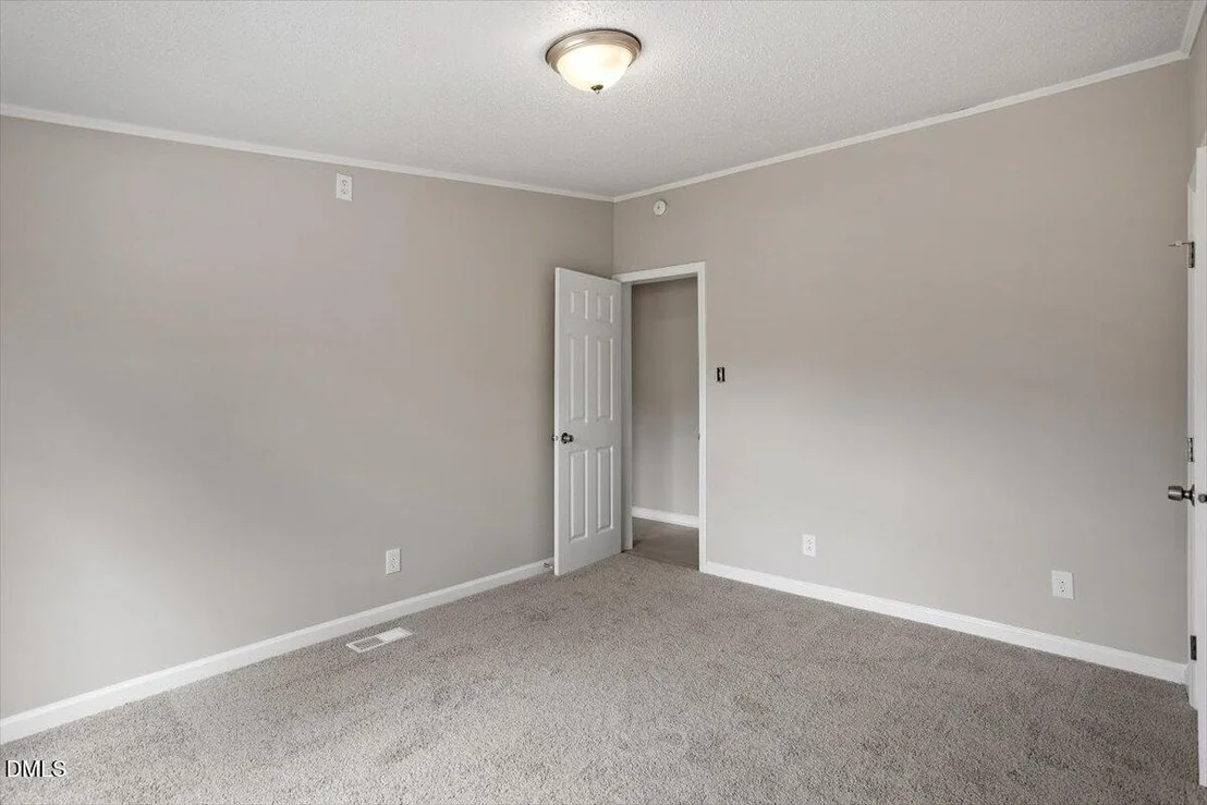 Photo of 493 Williams Road