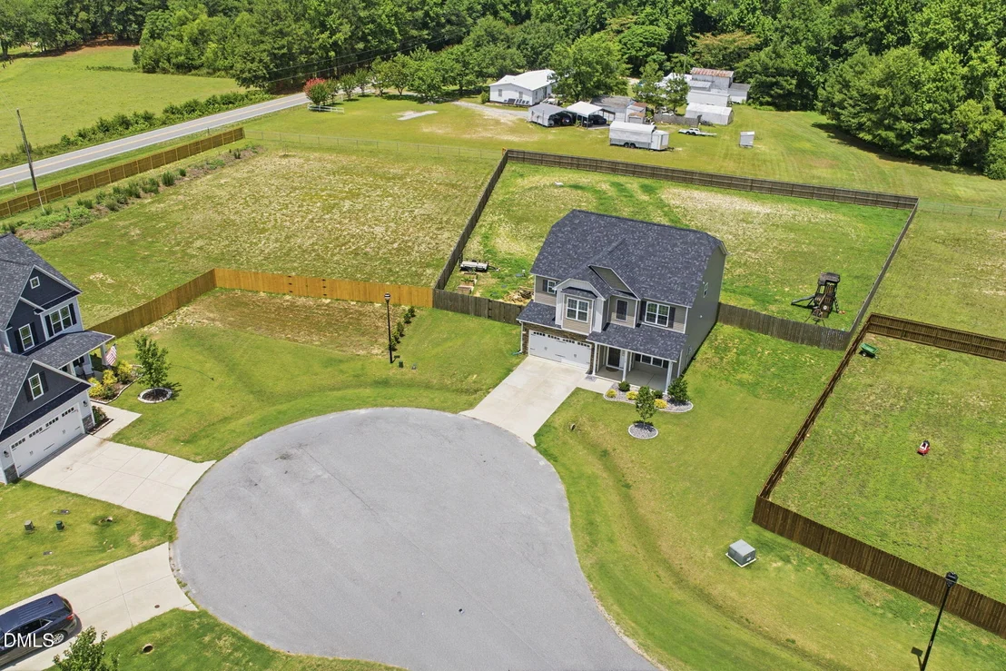 Photo of 118 W Sand Luggs Court