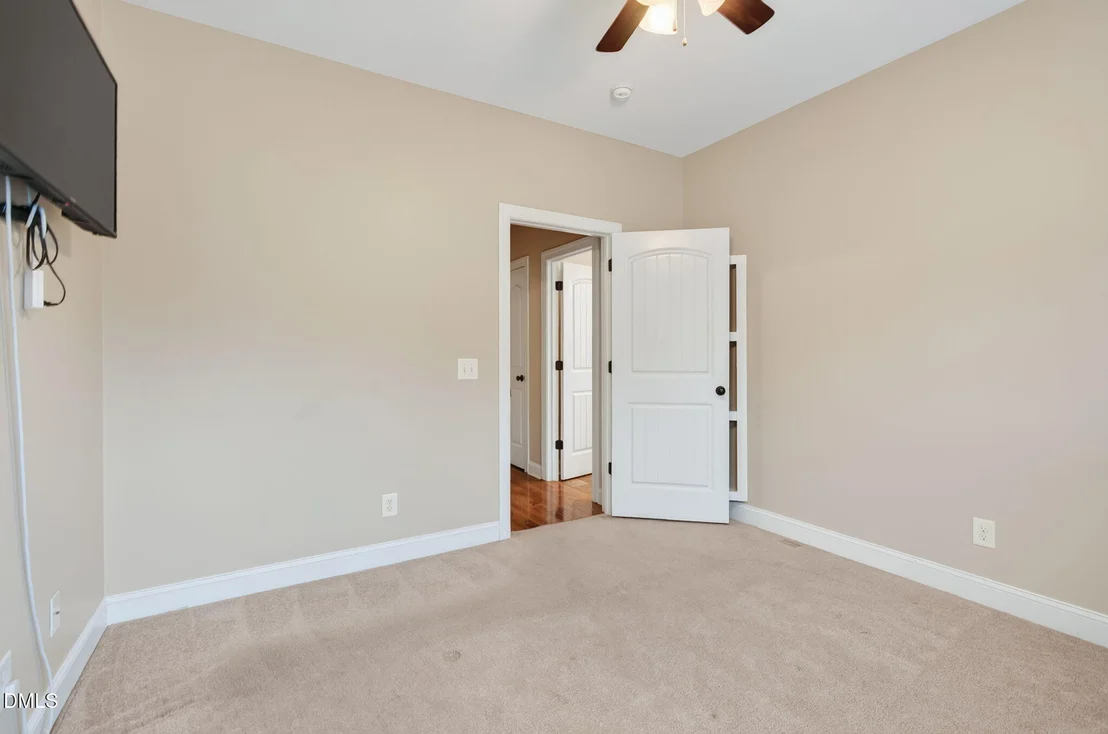 Photo of 308 Willowbrook Drive