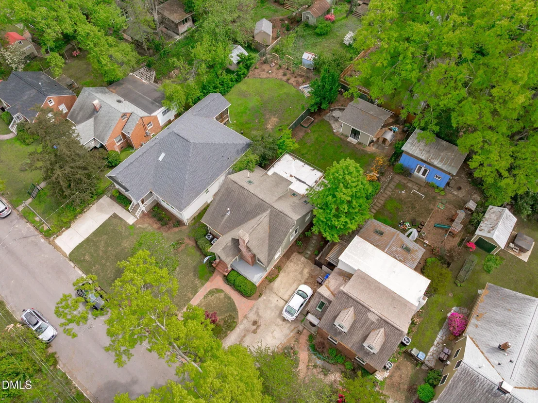 Photo of 2111 Pershing Street