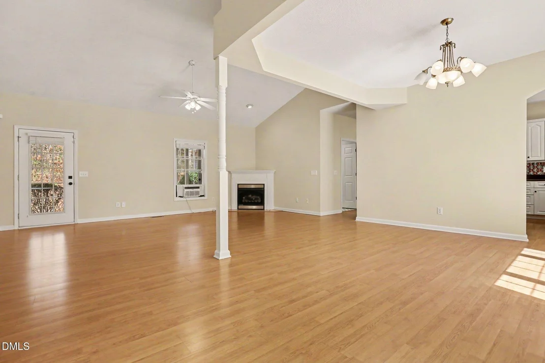 Photo of 122 Vanore Road