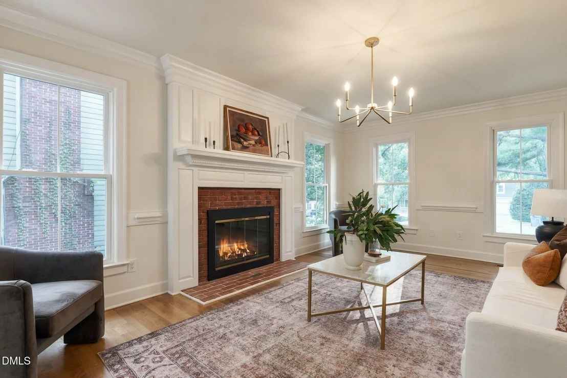 Photo of 1825 Thorpshire Drive