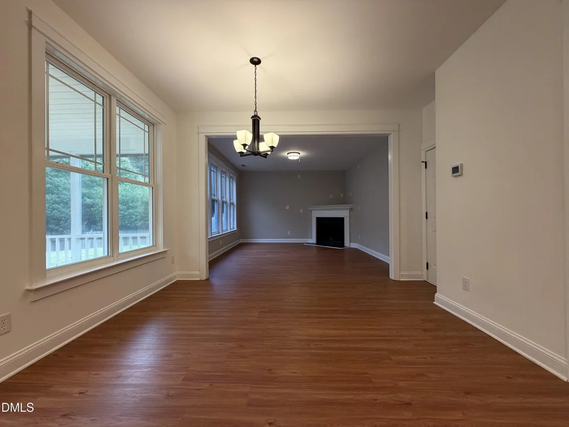 Photo of 352 Collinsworth Drive