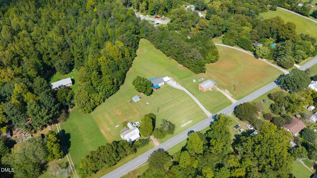 Photo of 1054 Sutton Road