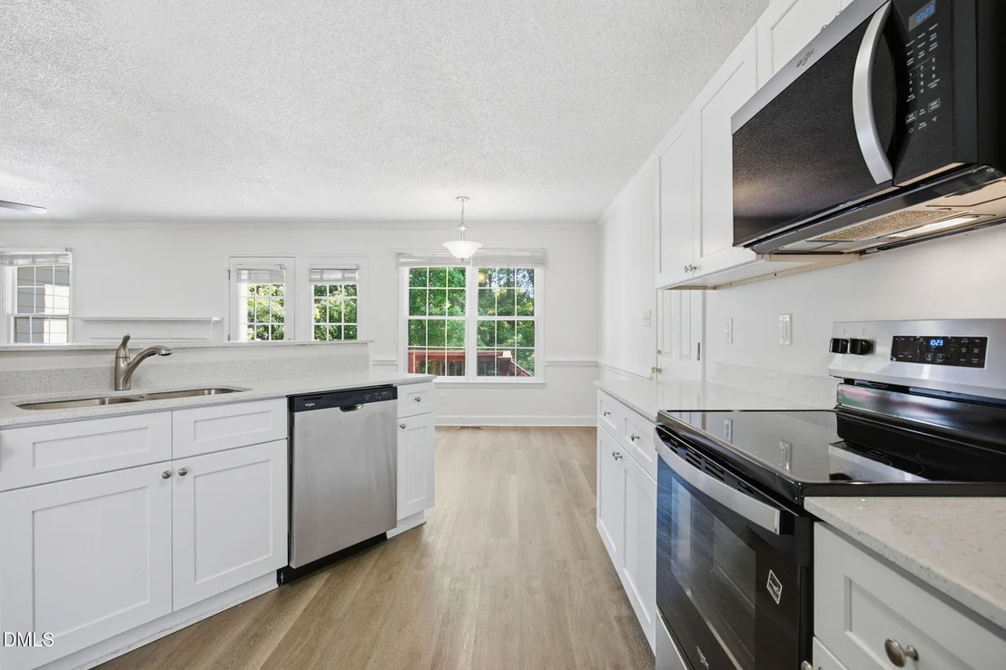 Photo of 4401 Willow Lake Road