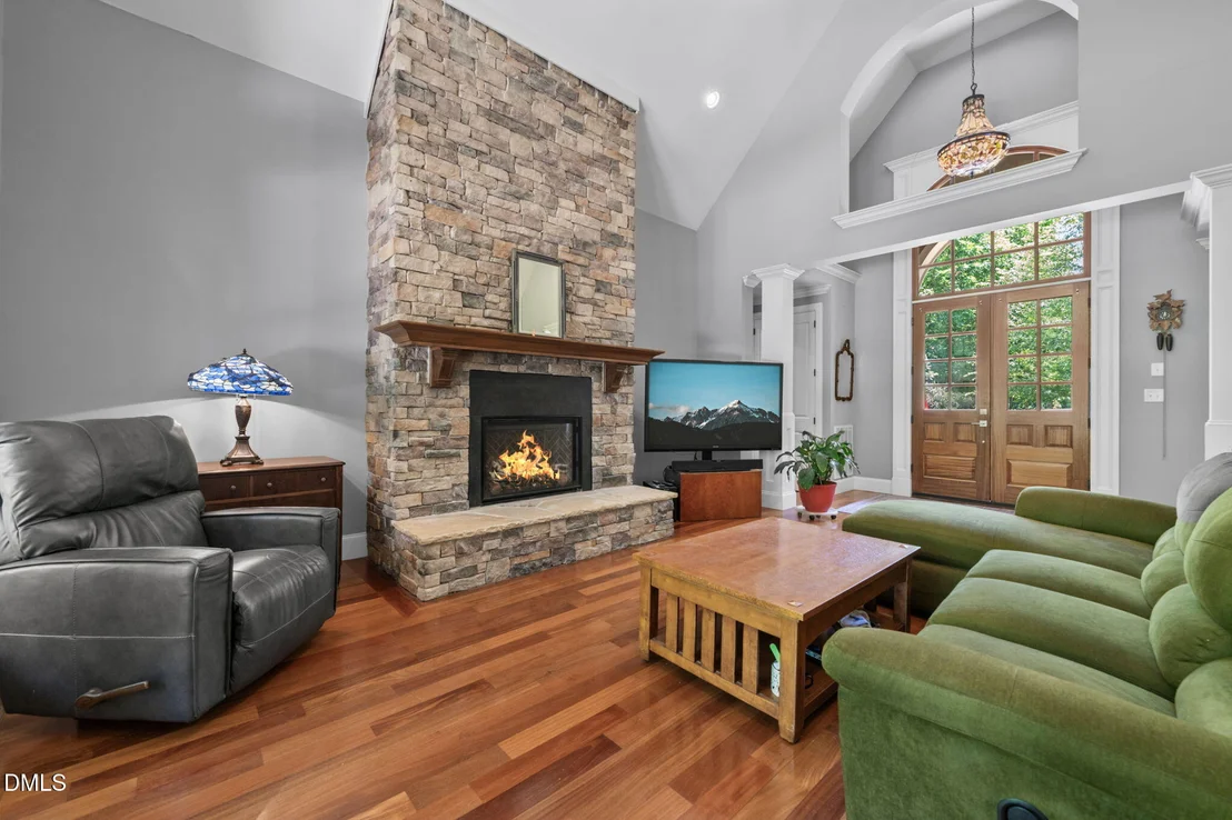 Photo of 2031 Silverleaf Drive