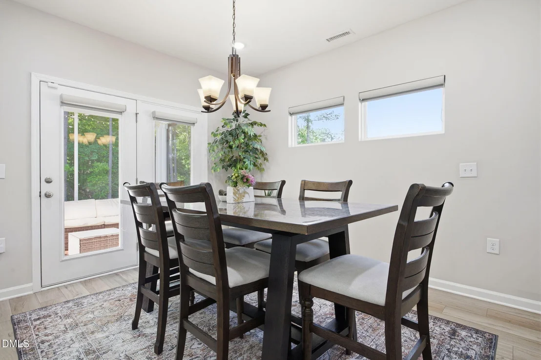 Photo of 8108 Braefield