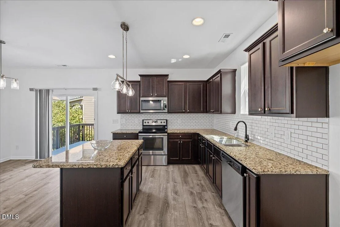 Photo of 324 Chamberlain Drive