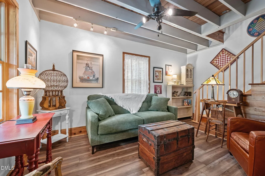 Photo of 2419 Hodges Road