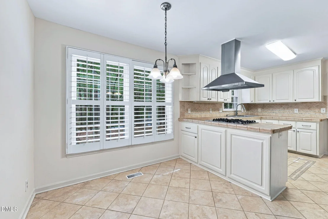 Photo of 3724 Darwin Road
